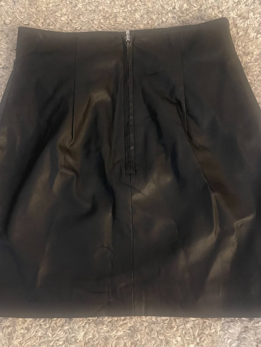 H&M Black Faux Leather Mini Skirt Size 8 High Waist - Picture 4 of 6
